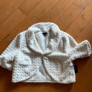 NWOT Jacera ivory faux fur waist Jacket XL